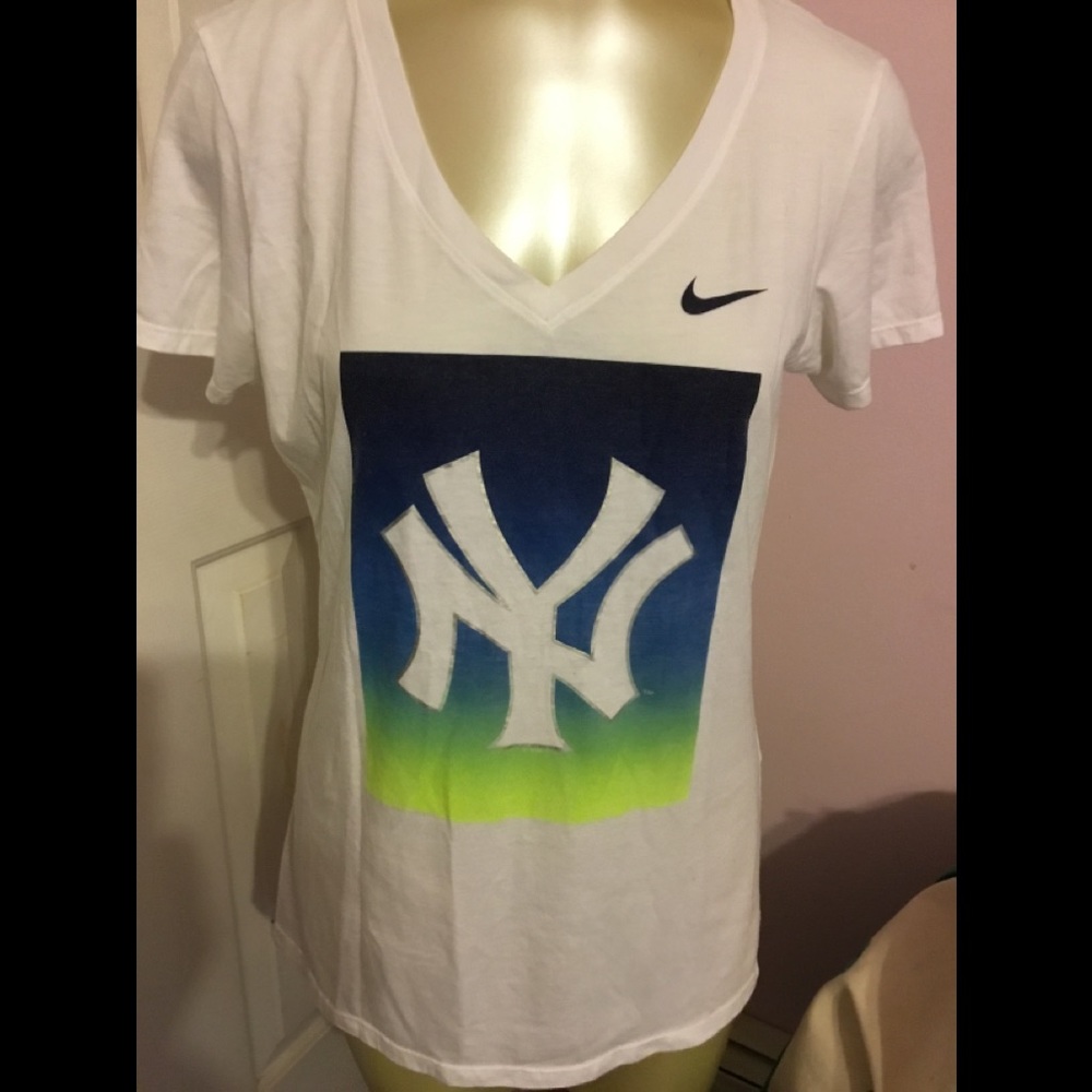 Nike teeshirt